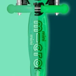 Mini Micro Deluxe Glow LED Icy Lime: Trittbrett bei Tag und Nacht