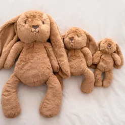 Kuschelhasen Bailey in drei Größen – O.B. Designs